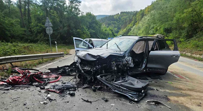 Românul care a provocat accidentul grav din Bulgaria a fost reținut FOTO: Nova / Martin Georgiev