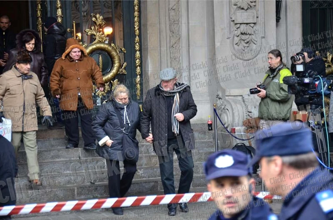Vedete la sicriul lui Nicolaescu