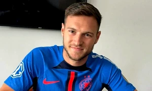 dennis politic fb fcsb webp