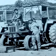 Militari la munca campului foto Dumitru titi ionescu jpg