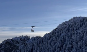 telefericul din Poiana Brasov  Info Poiana Brasov jpg