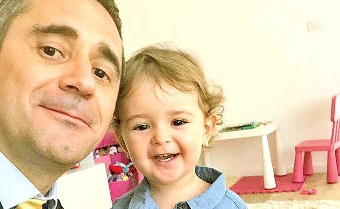 
    Gabriel Fătu și  Ingrid Ana  Fătu (2 ani)  