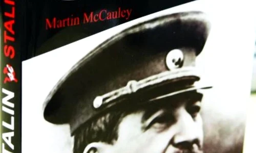 Introducere în studiul stalinismului jpeg