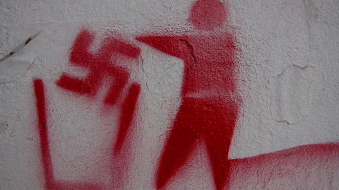 TOP 8 Arme ”infantile” folosite împotriva nazismului jpeg