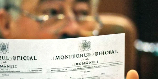 Actualul Executiv urmăreşte să publice orice act şi oricând în Monitorul Oficial