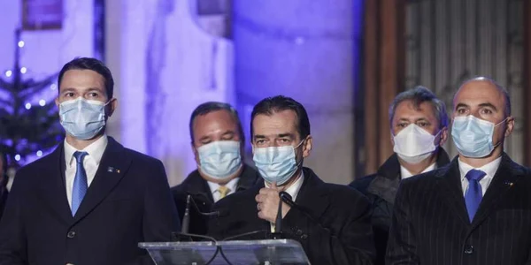 Rezultate EXIT POLL la sediul PNL Ludovic Orban FOTO Inquam Photos / Octav Ganea