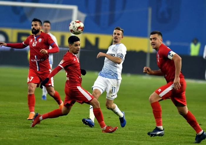 
    Craiova - Botoșani va deschide balul în Liga 1FOTO: Sportpictures.eu  