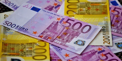 euro pixabay jpg
