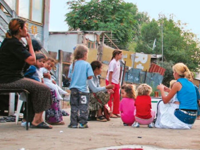 Ţiganii, îndemnaţi să se asocieze