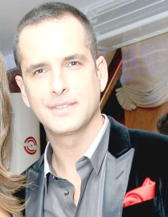 
    Mădălin Ionescu  