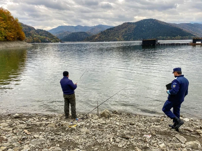 Unii percari, pentru că nu erau în regulă, au primit sancţiuni usturătoare FOTO Jandarmeria Neamţ