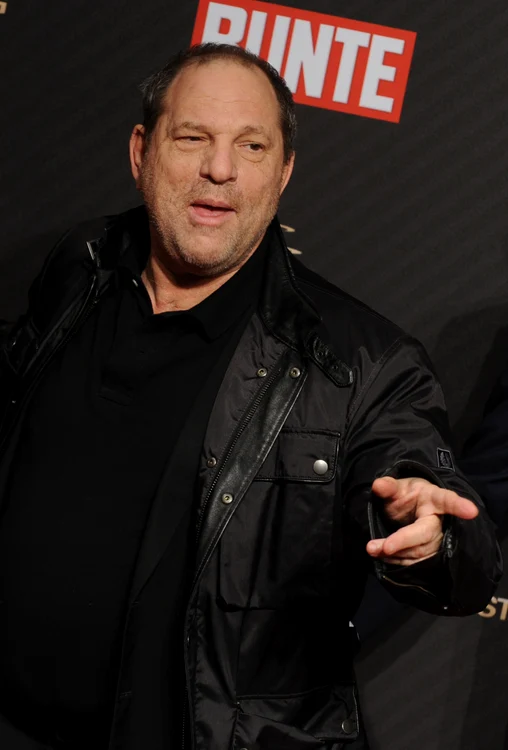 
    Harvey Weinstein a comis abuzurile de-a lungul a 30 de ani  