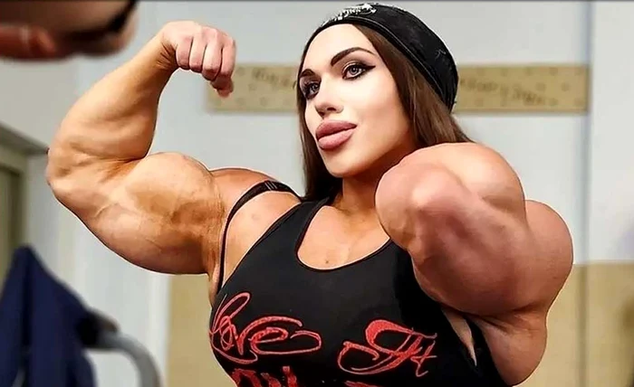 Natalia Kuznețova, un munte de mușchi. Foto Instagram
