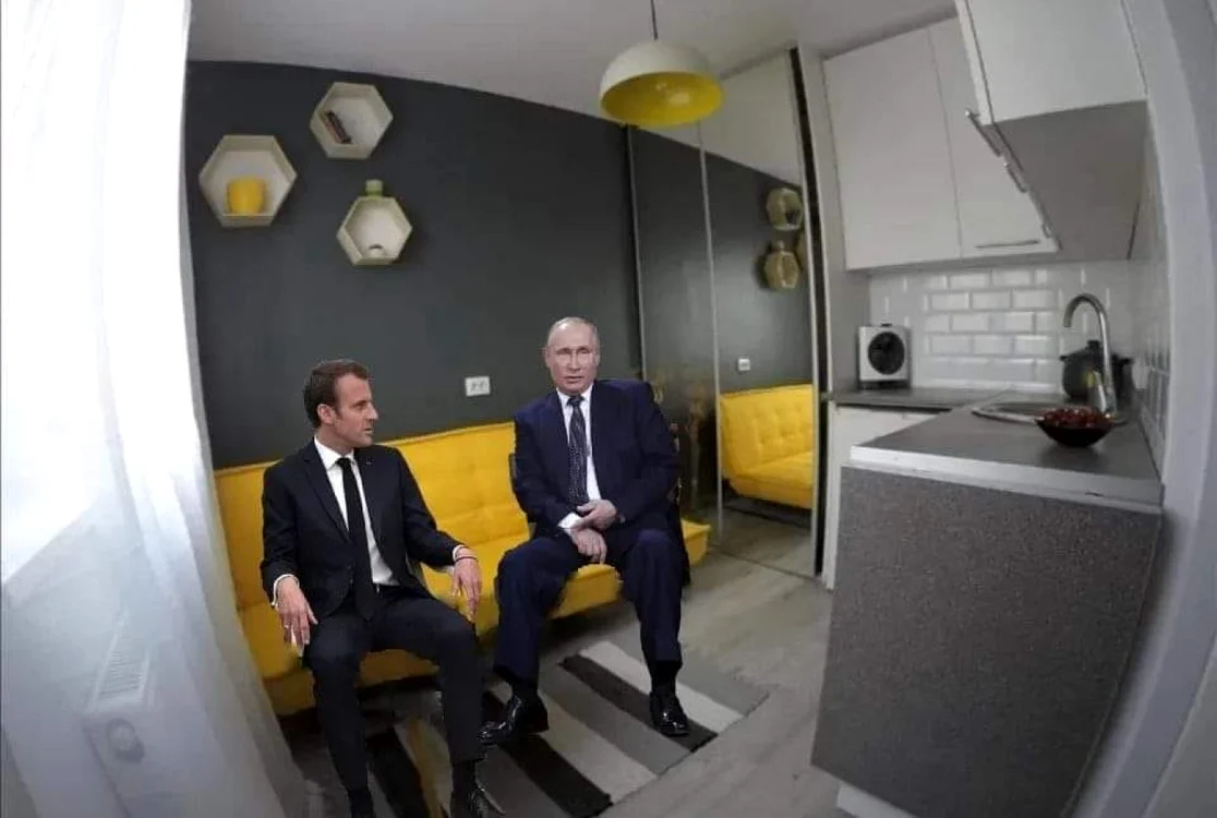 Macron şi Putin nu şi-au permis o garsonieră precum cea de 11 metri pătraţi din Cluj. FOTO Facebook