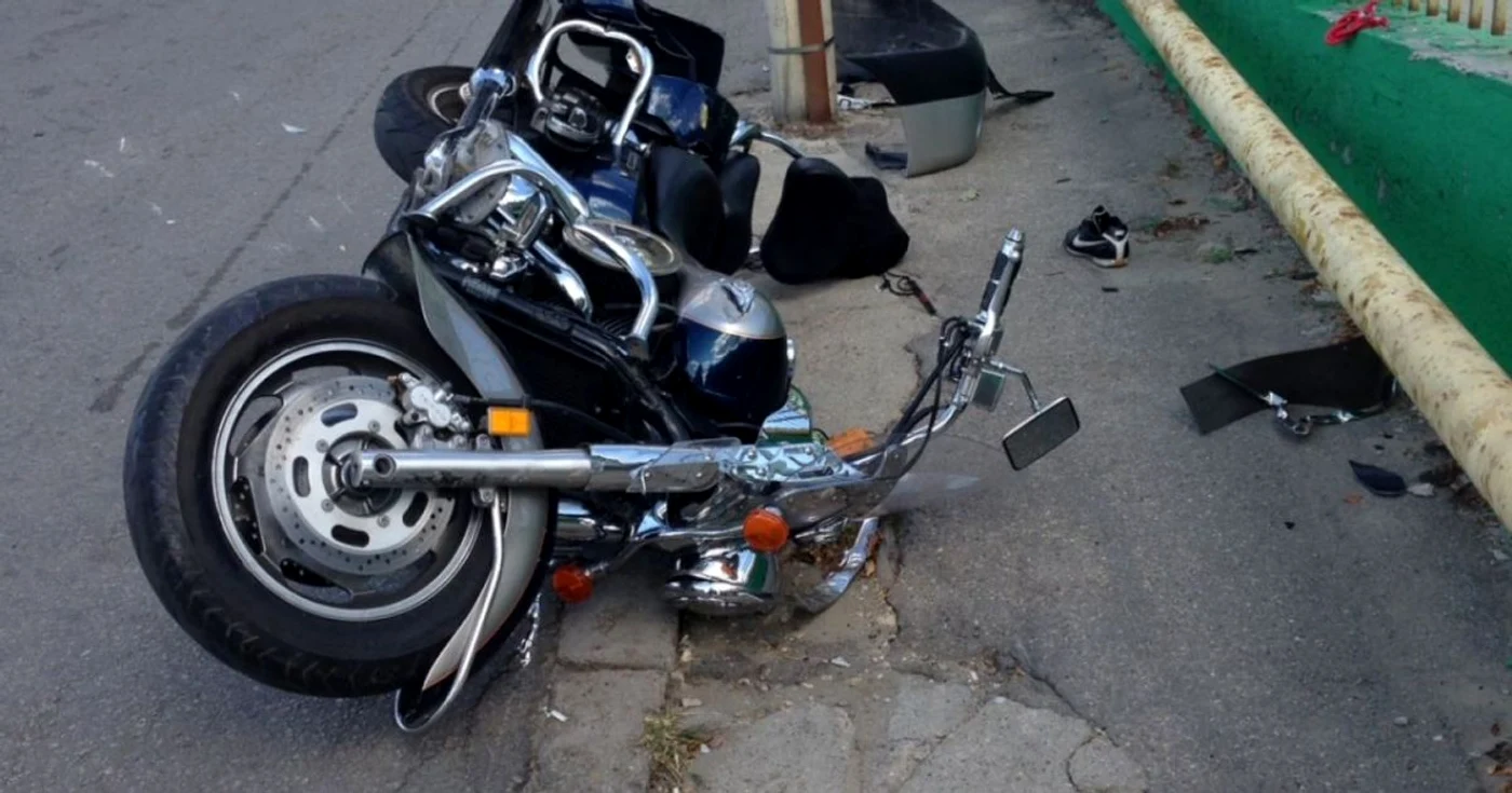 Motociclistul a ajuns la spital