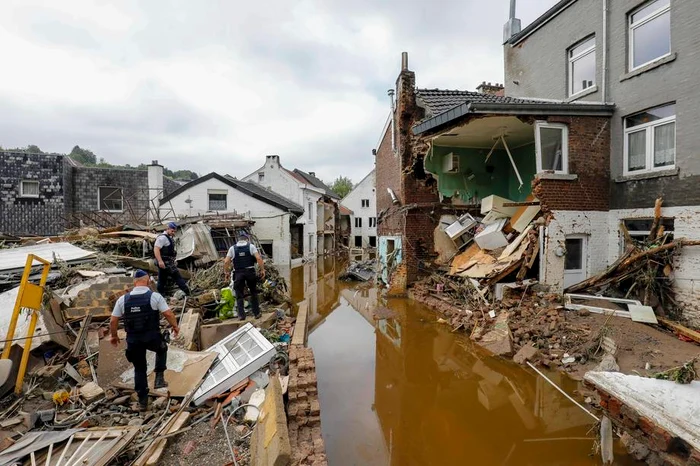 Belgia. Clădirile izbite de șuvoaie au rămas fără pereți Foto: EPA-EFE