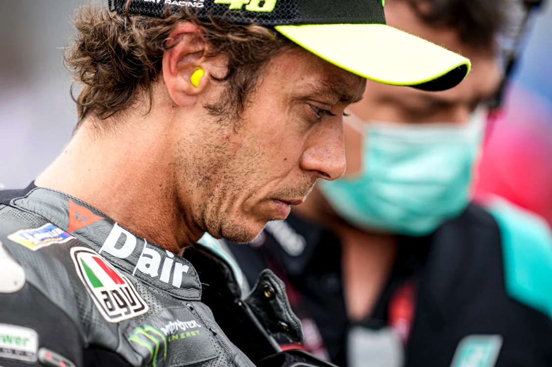 
    Valentino Rossi și-a anunțat retragerea după 26 de ani de competiție Sursă foto: Profimedia   