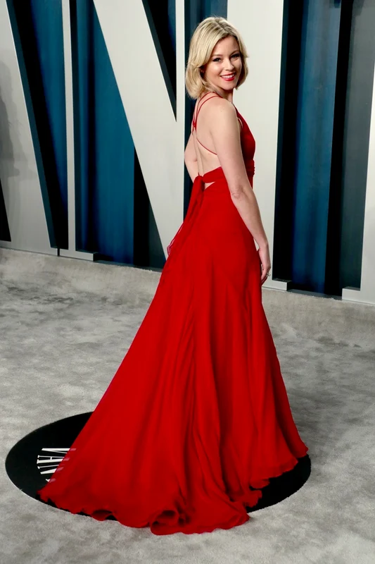 1 elizabeth banks vanity fair 2020 2 jpg jpeg