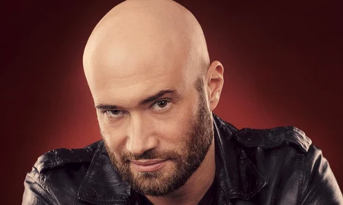 Sătul să i se tot adreseze întrebarea pe care nu mai vrea să o audă, și anume de ce a plecat din juriul emisiunii de la Antena 1, Mihai Bendeac a rupt tăcerea într-un mesaj postat pe rețelele de socializare