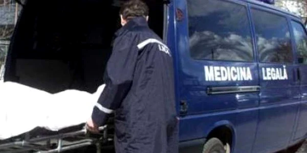 Cadavrul a fost dus la SML