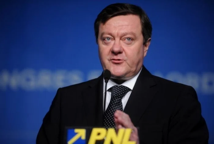 Sorin Frunzăverde