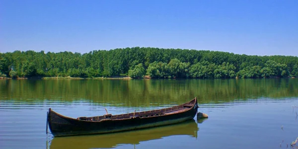 Bratul Borcea foto locuridinromania ro jpg