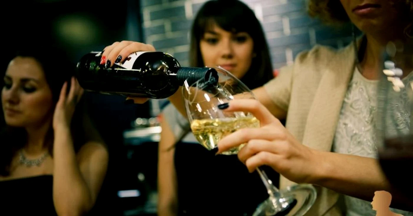 Vinurile produse peste Prut ar putea fi importate fără restricţii pe piaţa Uniunii Europene