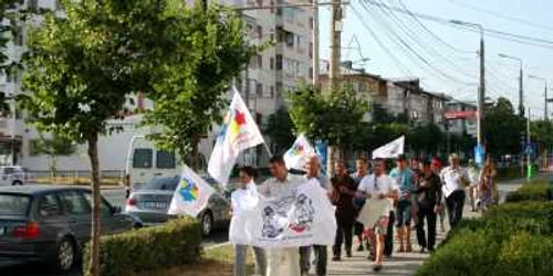Protestele au loc în Piaţa Unirii