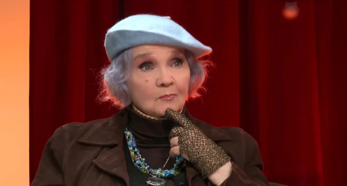 Margareta Pâslaru la Întrebarea mesei rotunde, cu Marius Manole, la Acasă TV (1) jpg