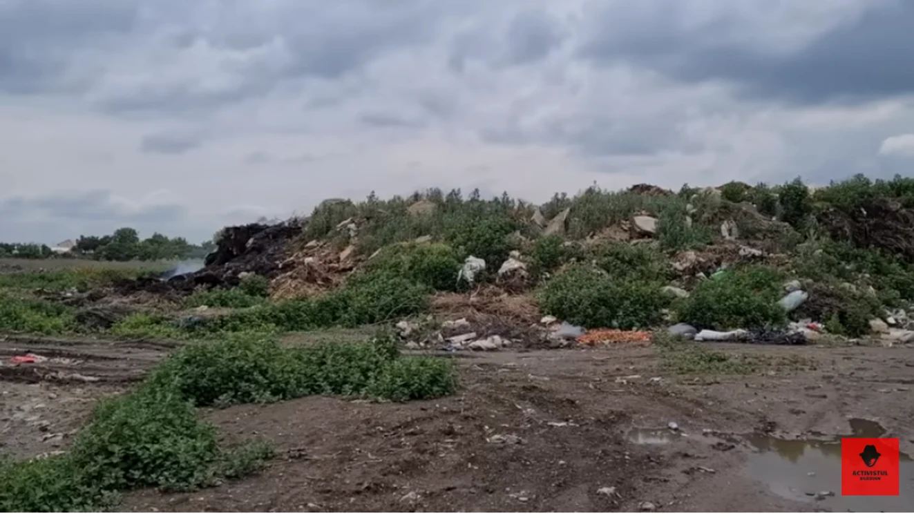Groapa de gunoi de la Izbiceni FOTO: captura video