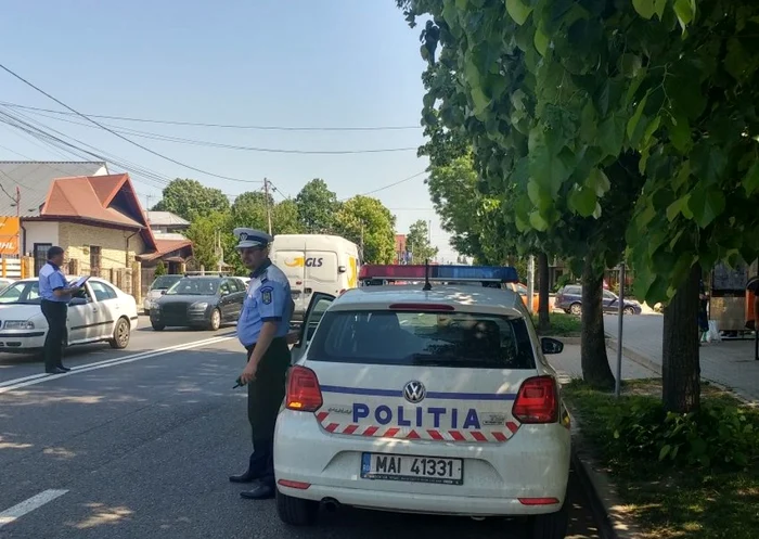 Echipaje de poliţie  FOTO Adevărul