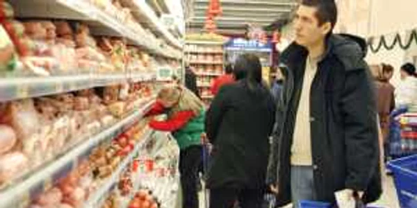 Alimentele cu buline colorate le-ar sări în ochi cumpărătorilor