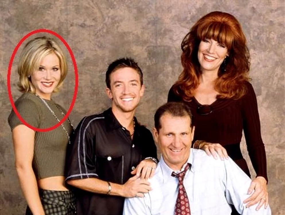 
    Christina Applegate are acum 47 de anifoto: arhivă  