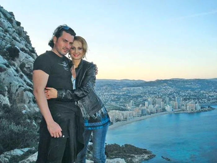 Julia și Bogdan sunt căsătoriți de nouă ani