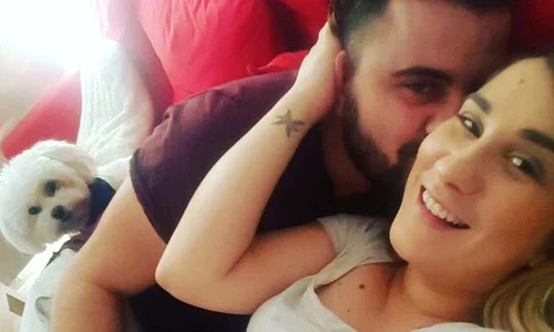 Adda insarcinata jpeg