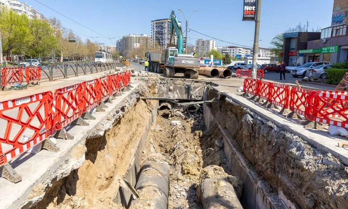 lucrari la reteaua de termoficare bucuresti FOTO Facebook Termoenergetica jpg