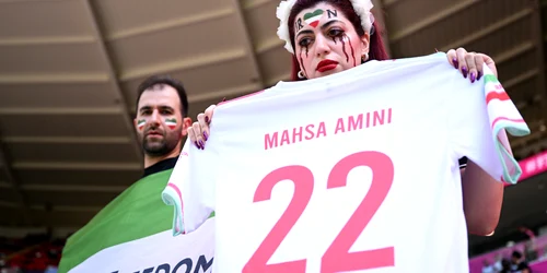 Protest față de moartea iraniencei Mahsa Amini la CM Qatar 2022. FOTO Getty Images 