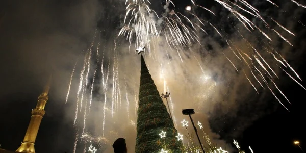 artificii craciun in liban FOTO AFP
