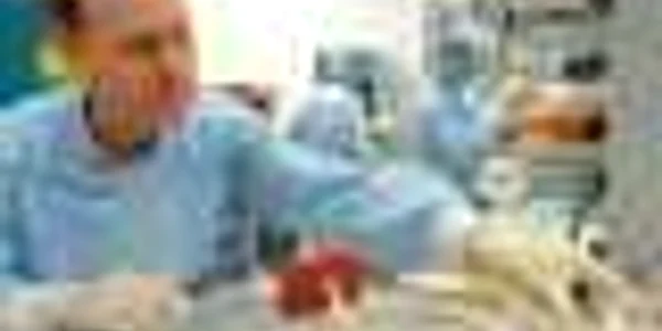 Laboratorul Baxter a finalizat primele loturi de vaccinuri împotriva gripei porcine