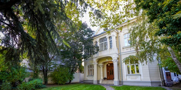 CASA CATON SIMON  Sotheby’s jpg