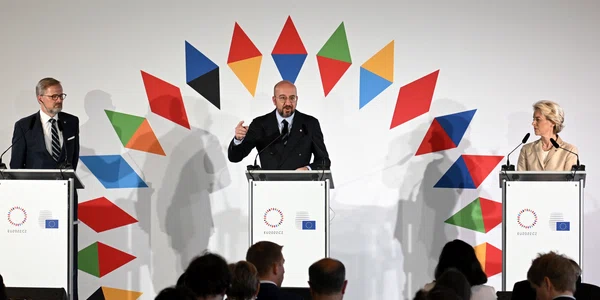 Petr Fiala, Charles Michel si Ursula von der Leyen FOTO EPA EFE jpg