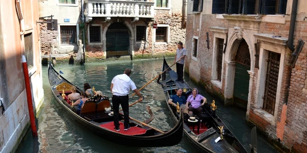 venetia foto dana mihai