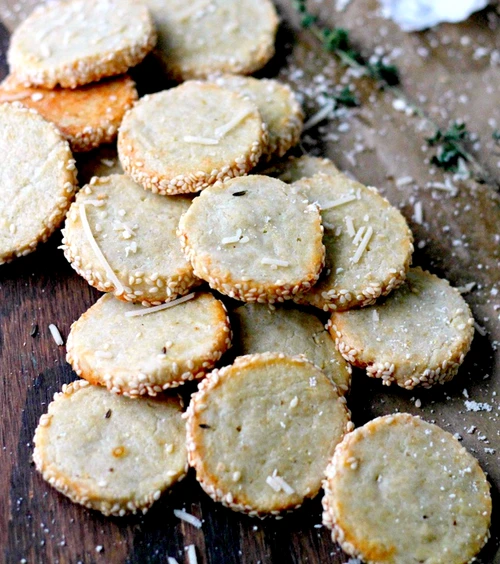 Garlic Parmesan Blue Cheese Crackers jpeg