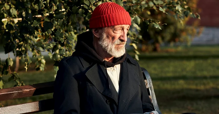 7 tipare mentale care te țin blocat financiar. 