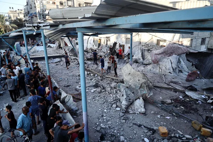 Israelienii au atacat o școală plină de refugiați FOTO @AhmadDarwish84 / X