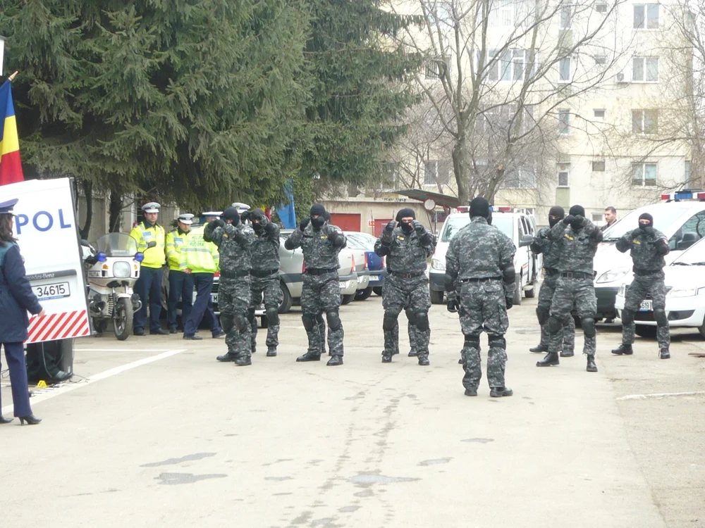 Mascaţii (SAS) au câştigat competiţiile FOTO Arhivă Adevărul