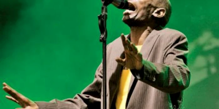 Maxi Jazz şi colegii lui de la Faithless cântă în România la 16 iulie  