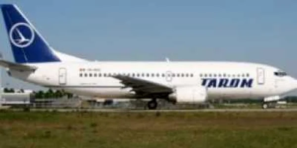 Tarom, cu 13% mai puţini pasageri