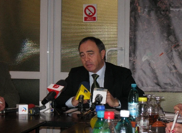Primarul vrea să preia conducerea Poliţiei Municipale foto arhivă