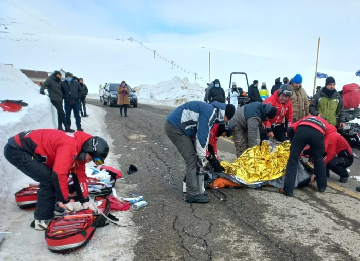 Una dintre victime a fost transportată cu elicopterul la un spital din Bucureşti     Foto: Salvamont Gorj